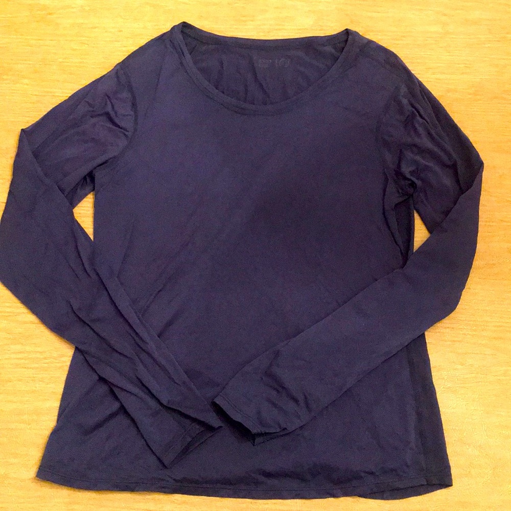 Dark blue long sleeve t-shirt, Outdoor Voices, M